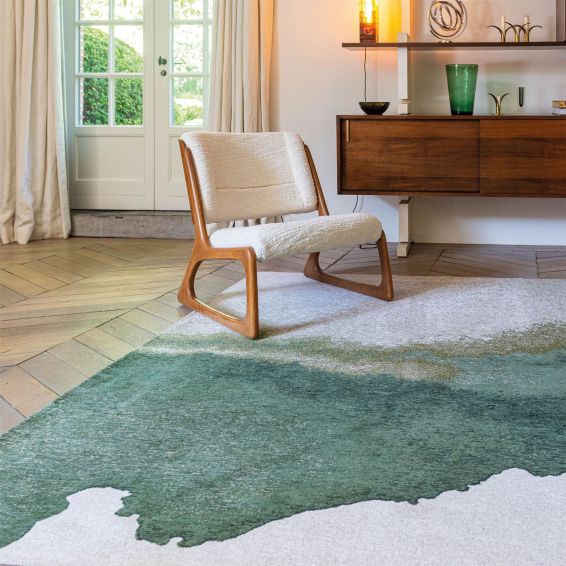 Louis De Poortere Designer Lagoon Rugs in 9331 Palm Green