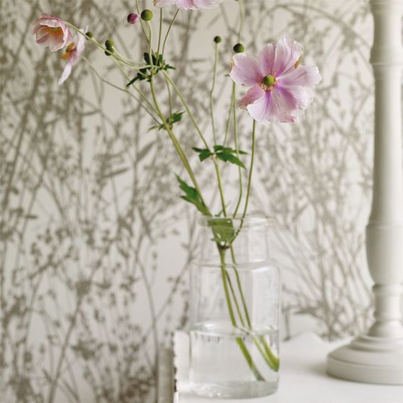 Meadow Canvas Wallpaper 215693 by Sanderson in Gilver Linen