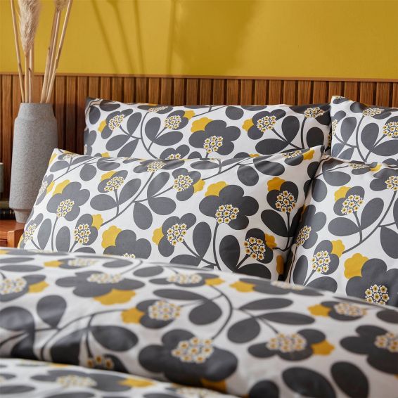 Japonica Flower Bedding by Orla Kiely in Dandelion Graphite