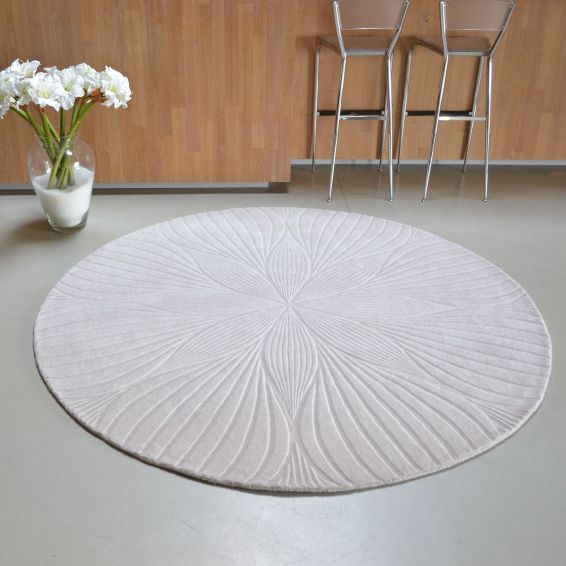 Folia Round Circle Modern Floral Rugs 38301 by Wedgwood