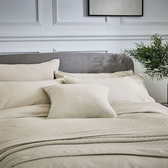 Andaz Plain Egyptian Cotton Bedding in Linen