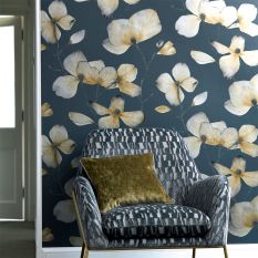 Kienze Wallpaper 111959 by Harlequin in Graphite Gilver