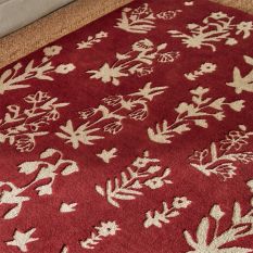 Woodland Glade Wool Rug 146800 by Sanderson in Damson Red