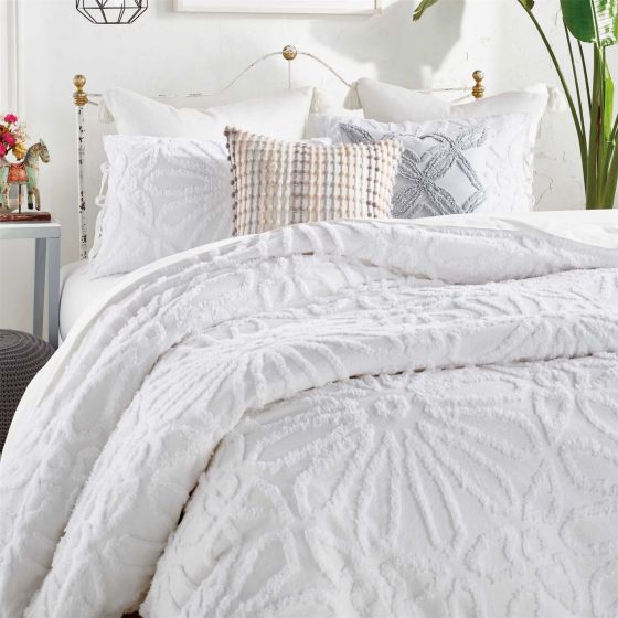 Chenille Medallion Bedding and Pillowcase By Peri Home White