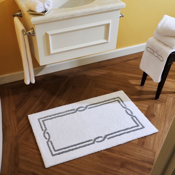 Luxury Cross Bath Mat 900 by Abyss & Habidecor